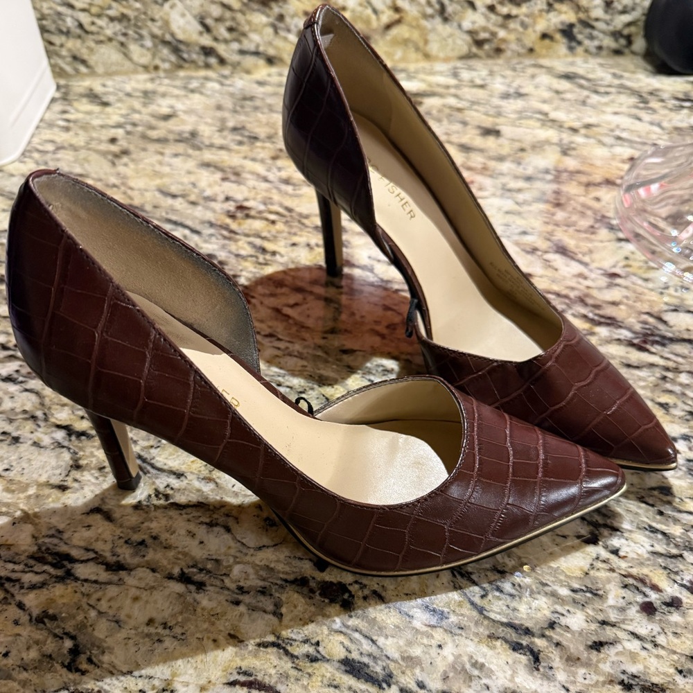 Marc Fisher Dark Brown Croc-Embossed Pointed Toe Heels